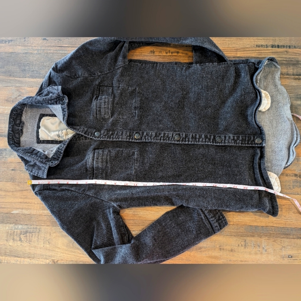 RVLT revolution size small men's / unisex thick denim shirt jacket  "jakker"